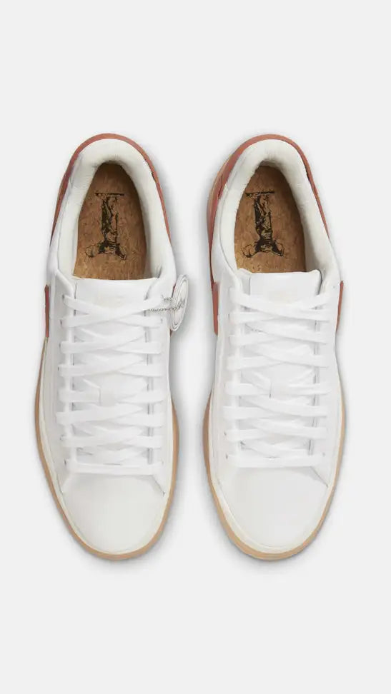 NIKE Blazer Phantom Low Men's Sneakers – Crisp White Street Classic