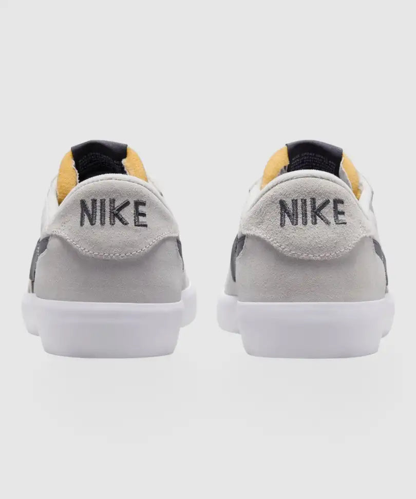 Nike SB Heritage Vulc Men's Skateboarding Shoes – Sleek Grey Suede, Classic Streetwear Vibes